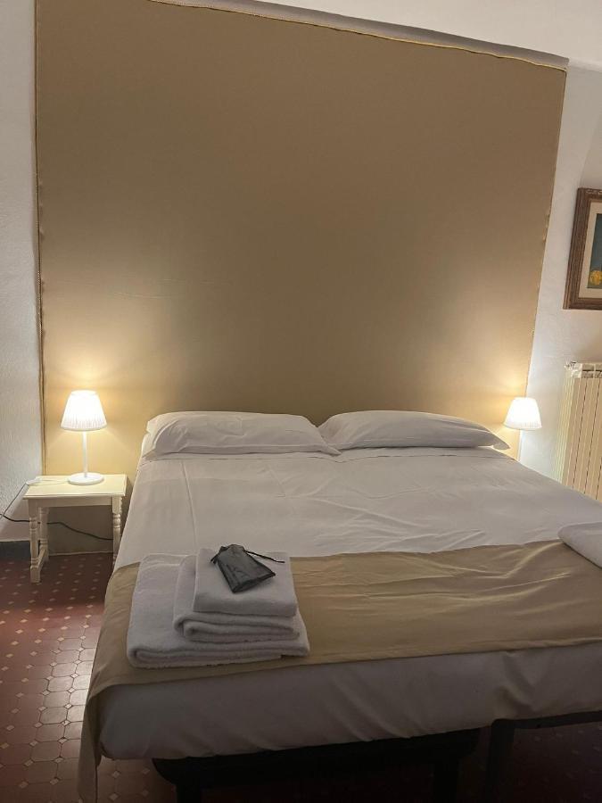 Casa Violetta Bed & Breakfast Marina di Massa Extérieur photo