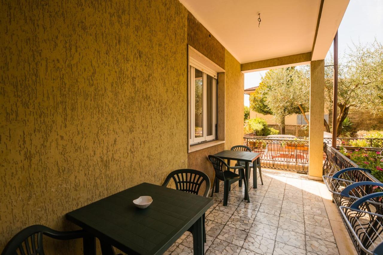 Casa Violetta Bed & Breakfast Marina di Massa Extérieur photo